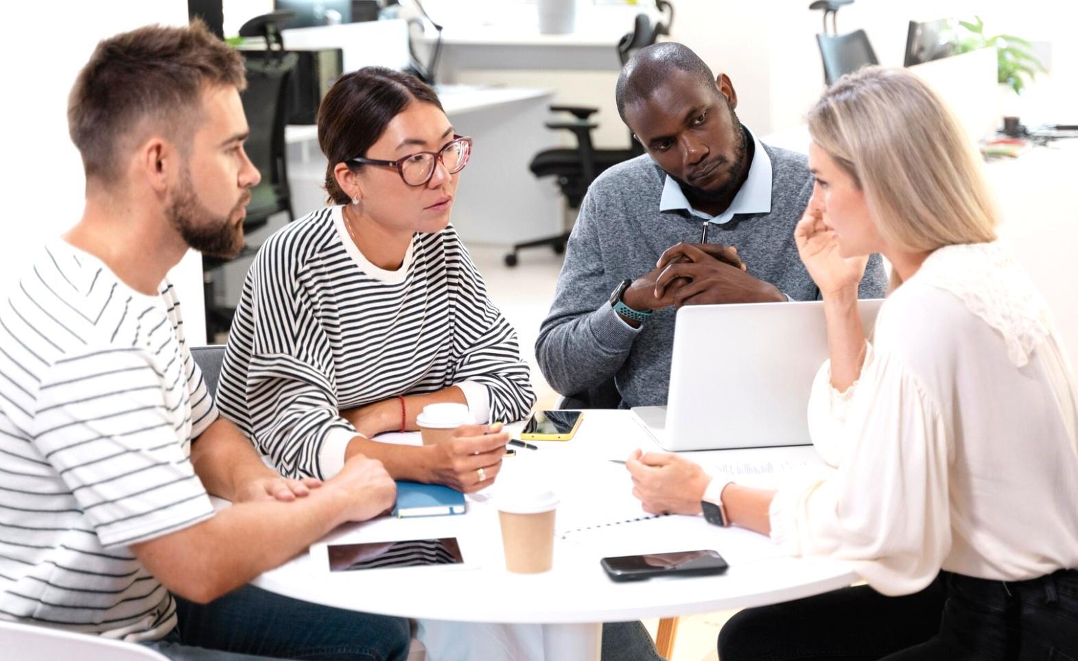 Análisis de viabilidad financiera para expansión empresarial